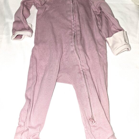 3 one piece outfits for baby, Size 0-3M, 2 Gerber, one Cloud Island - Picture 5 of 8